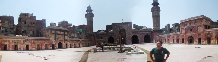 freedom-tour-2012-988-pano